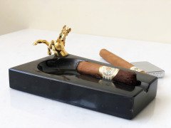 Siyah Mermer Puro Küllüğü Pirinç At Objeli Gold