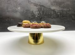 Beyaz Mermer Pasta Standı Gold Ayak