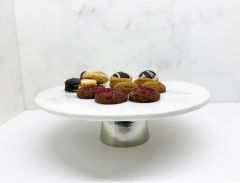 Beyaz Mermer Pasta Standı Gümüş Ayak