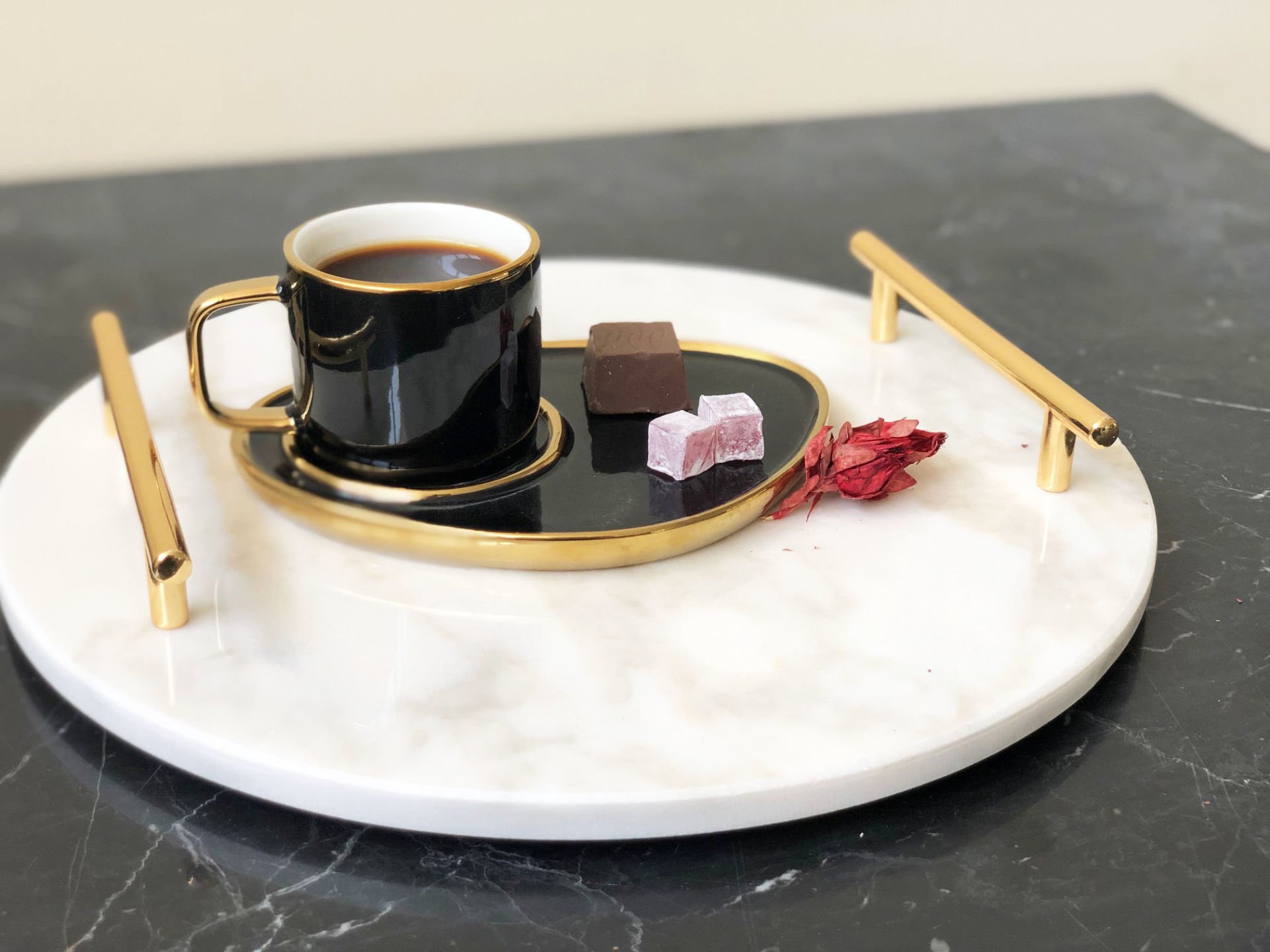 Beyaz Mermer Sunum, Nişan Tepsisi Yuvarlak Slim Gold