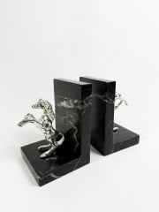 Siyah Mermer Kitap Tutucu Gümüş At Objeli