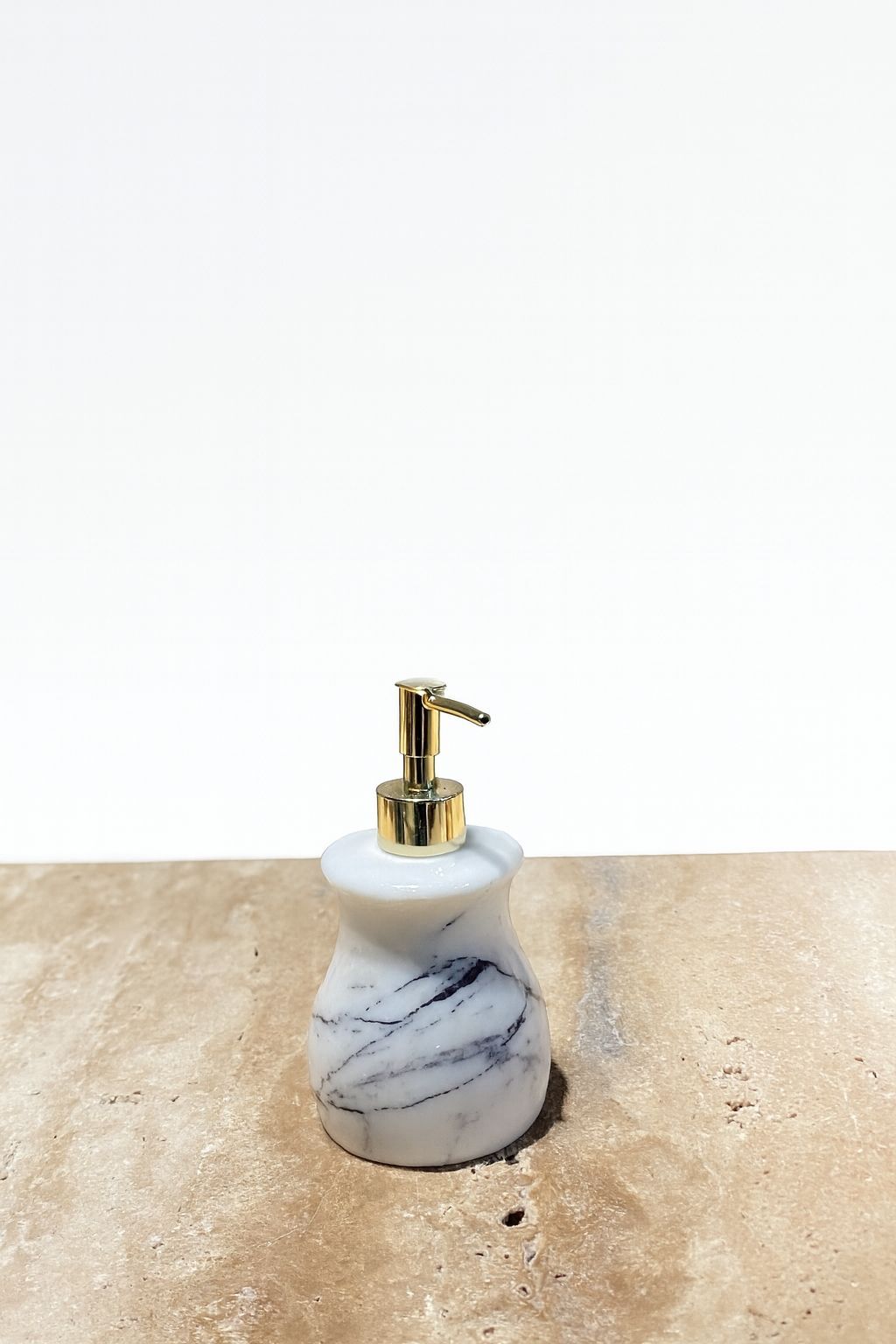 Beyaz mermer sıvı sabunluk - GOLD başlıklı