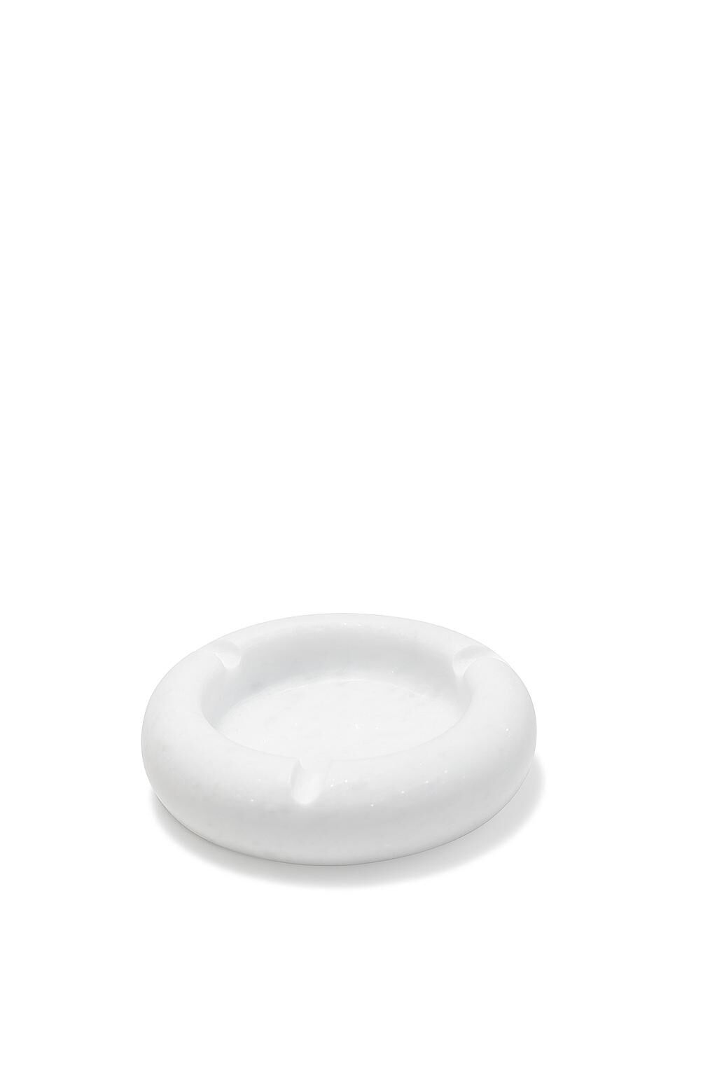 Beyaz mermer küllük