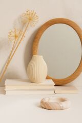 Beyaz - Pembe damarlı küllük