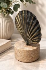Traverten Kaideli Deniz Kabuğu Dekoratif Obje – Antik Pirinç Detaylı